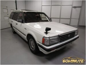 Toyota   Crown Super Saloon Station Wagon  1985 automatic