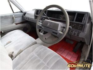 Nissan   President Sedan  1988 automatic
