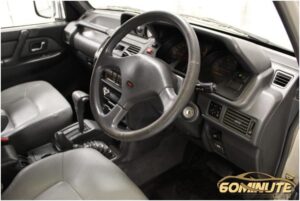 Mitsubishi   Pajero Exceed SUV  1993 manual