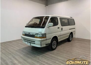 Toyota HiAce Super Custom Limited automatic JDM