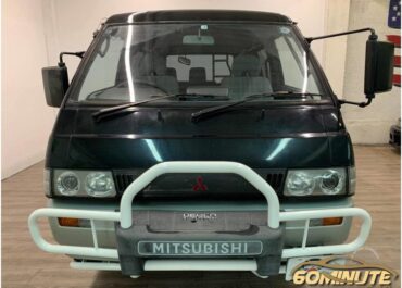 Mitsubishi Delica GLX manual JDM