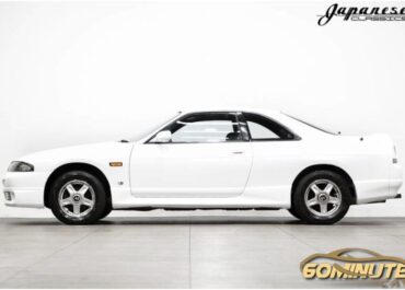 Nissan R33 GTS-4 manual JDM
