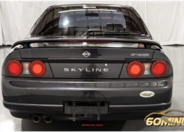 Nissan Skyline R33 GTS25T Type M Sedan S2 manual JDM